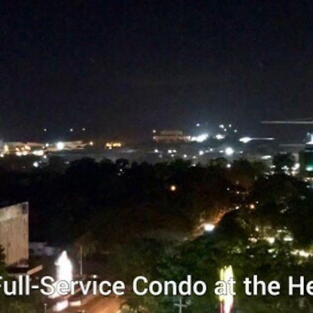 Cozy And Full Service Condo At The Heart Of Bacolod Exterior foto